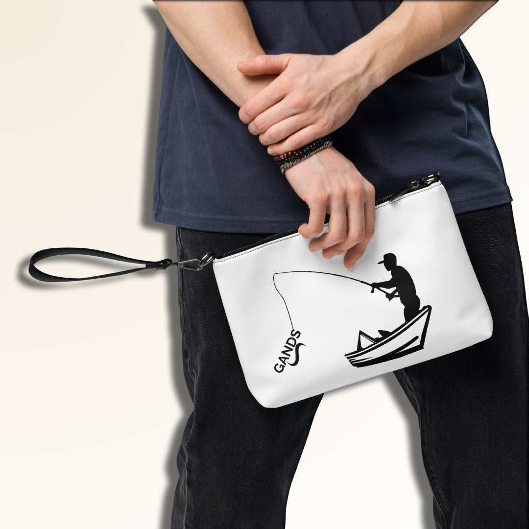 GANDS CLUTCH BAG CAUGHT IN FULL