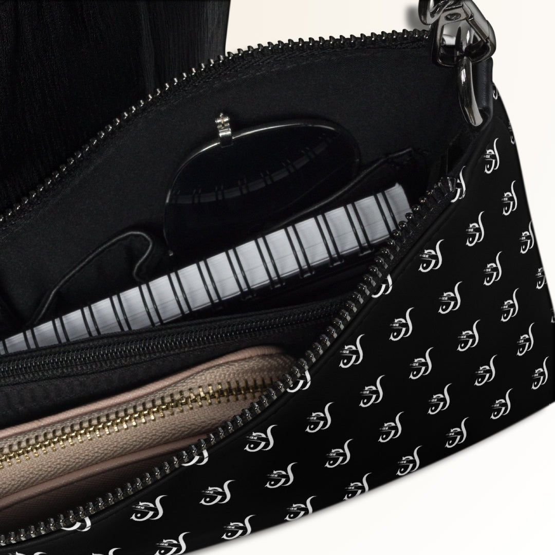 GANDS CLUTCH BAG SOLID BLACK EDITION