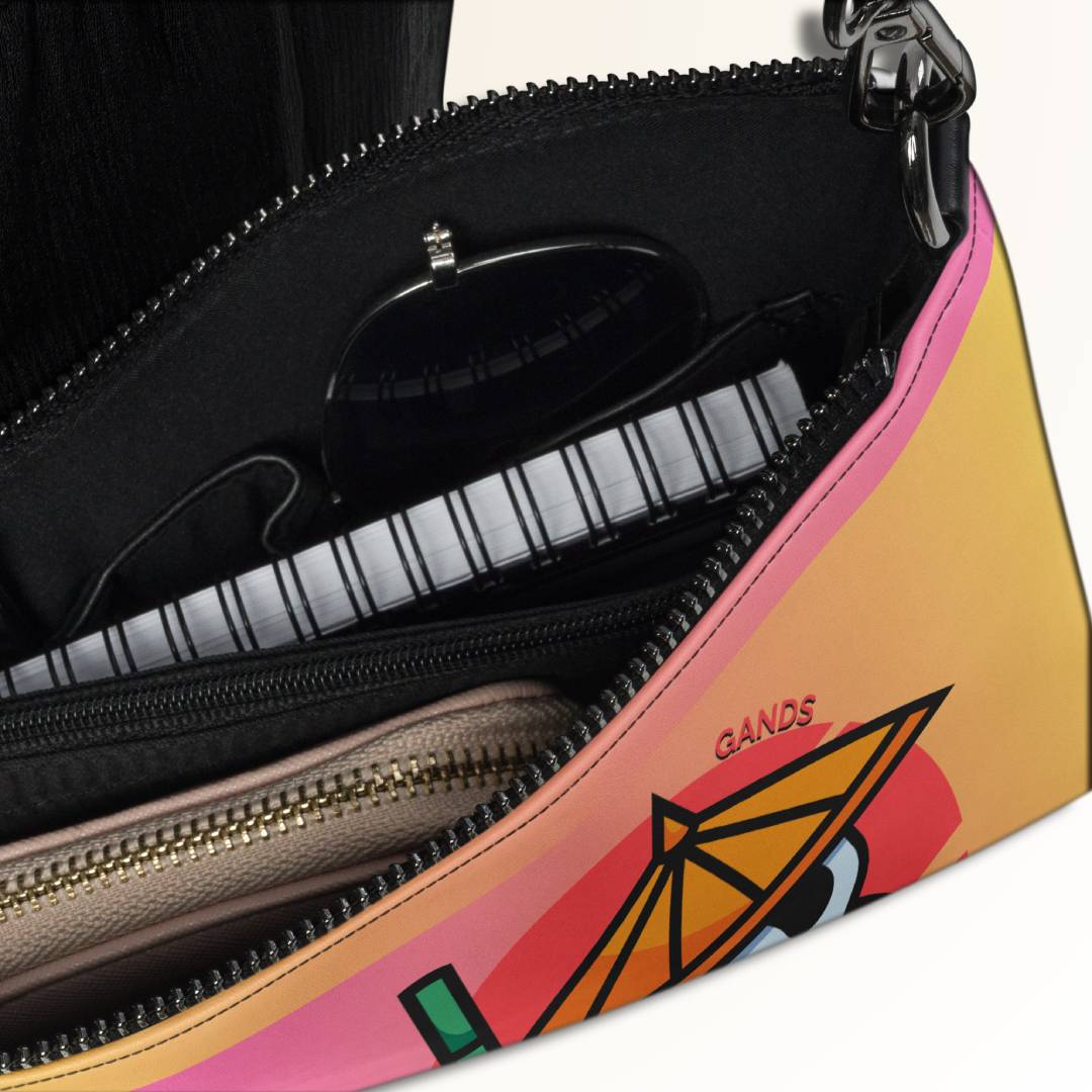 GANDS CLUTCH BAG NOT KUNGFU BUT PANDA